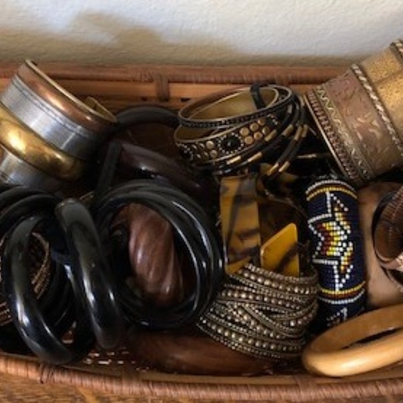 Meet your Posher, Sienna - Picture 4 of 6